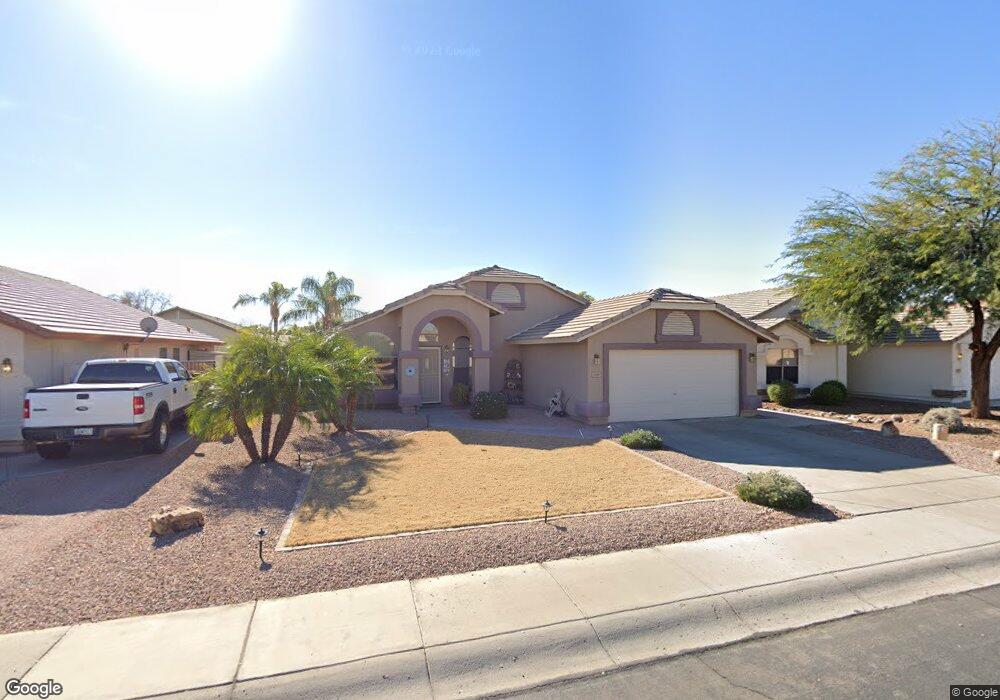 2299 E Smoke Tree Rd, Gilbert, AZ 85296 - photo 1