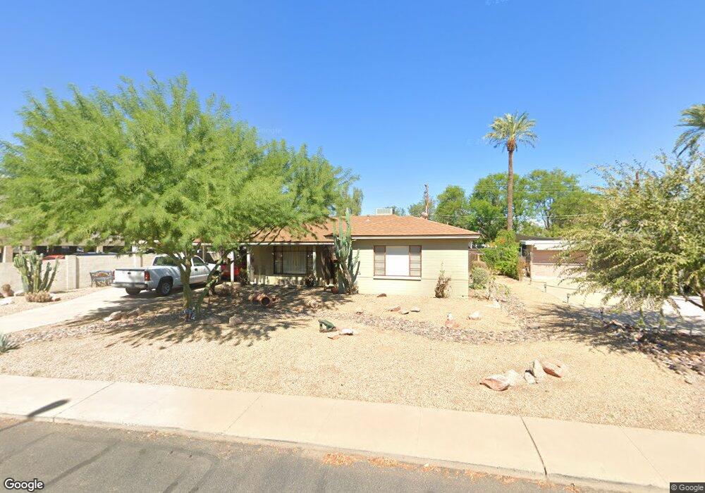 4428 E Piccadilly Rd, Phoenix, AZ 85018 - photo 1