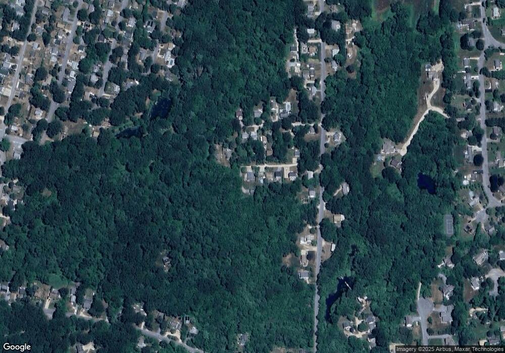 50 Seacrest Dr W, Wakefield, RI 02879 - photo 1