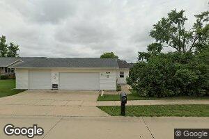 800 E Main St, Robins, IA 52328