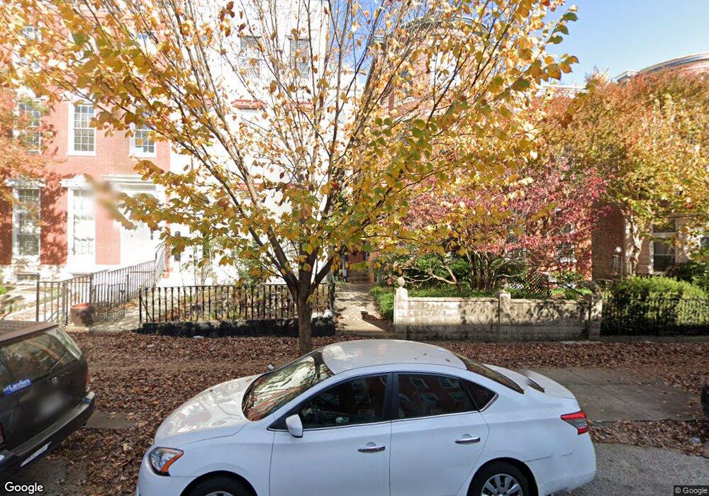 816 Hollins St, Baltimore, MD 21201 - photo 1