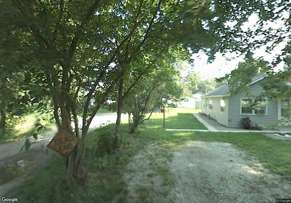 8409 E Avalon Dr, New Carlisle, IN 46552 - photo 1