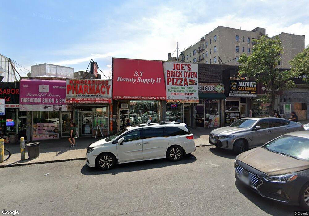 202-210 W 231st St, Bronx, NY 10463 - photo 1
