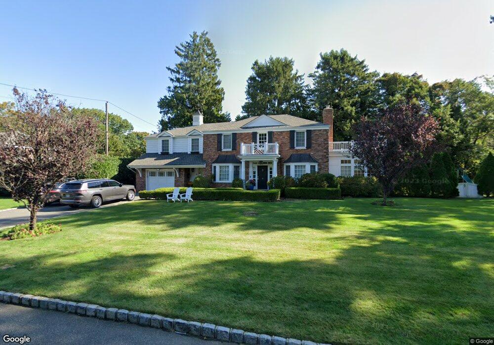 6 Birch Ln, Manhasset, NY 11030 - photo 1