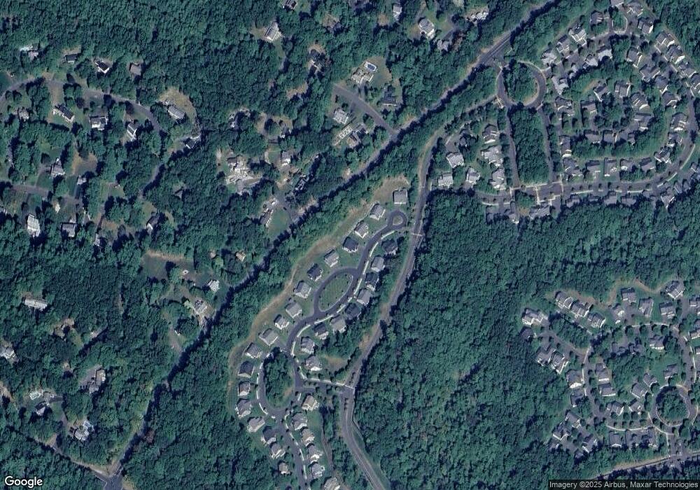 14 Griswold Place, Simsbury, CT 06070 - photo 1