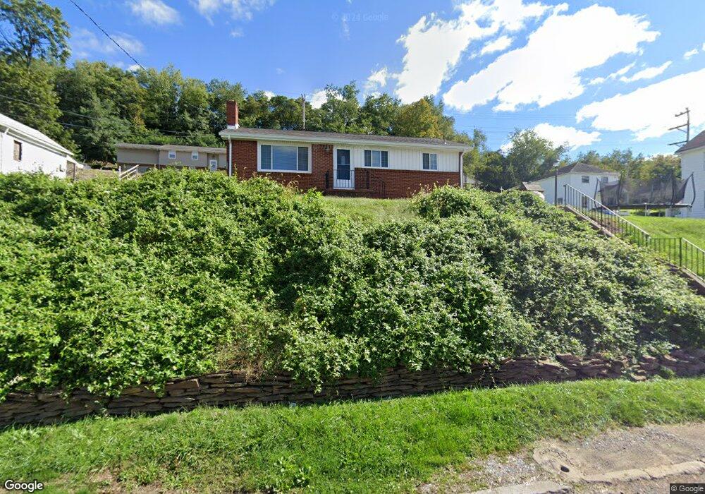 1217 4th Ave, Conway, PA 15027 - photo 1