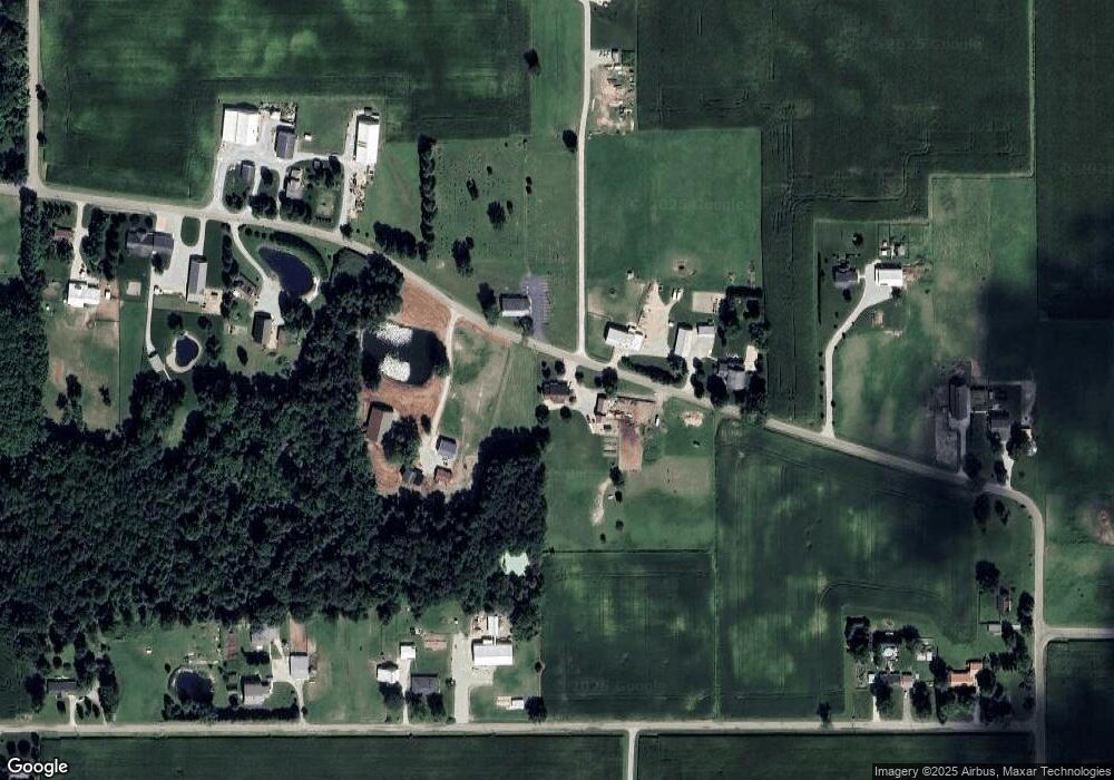 9239 W Hepton Rd, Nappanee, IN 46550 - photo 1