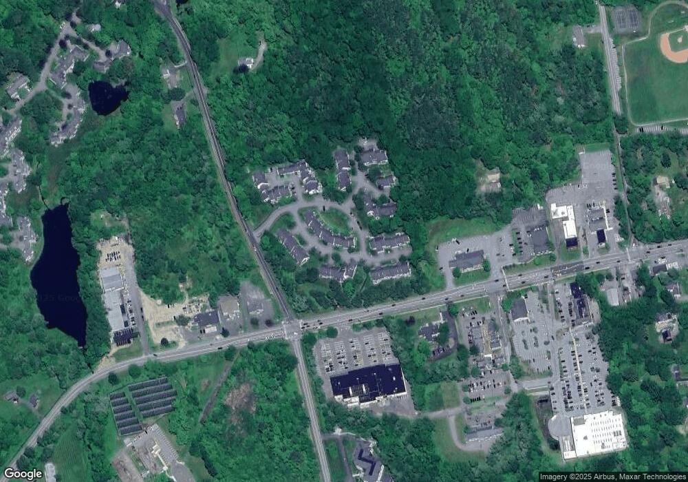 11 Emerson Ct unit 26, Litchfield, CT 06759 - photo 1