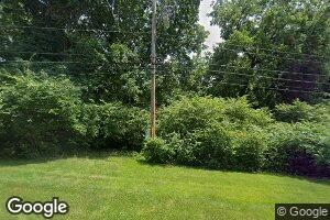 25111 Valley Dr, Pleasant Valley, IA 52767