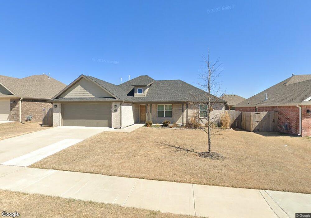 980 Jameson St, Tontitown, AR 72762 - photo 1