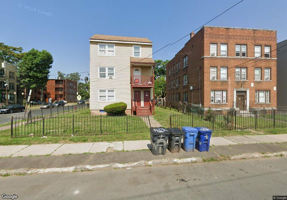 3 Acton St, Hartford, CT 06120 - photo 1