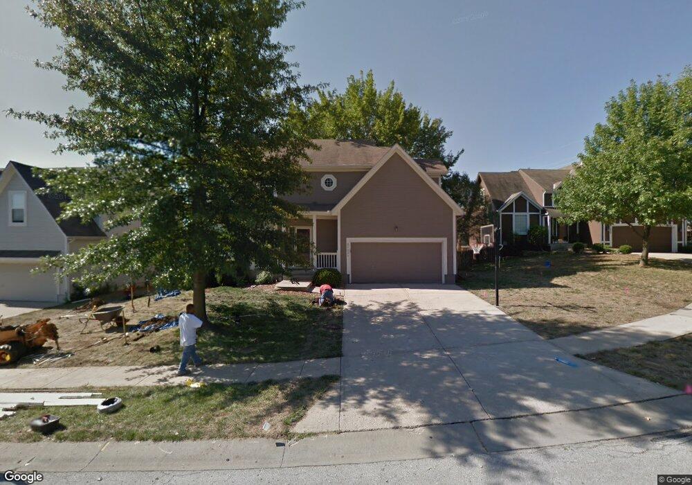21431 W 49th St, Shawnee, KS 66218 - photo 1
