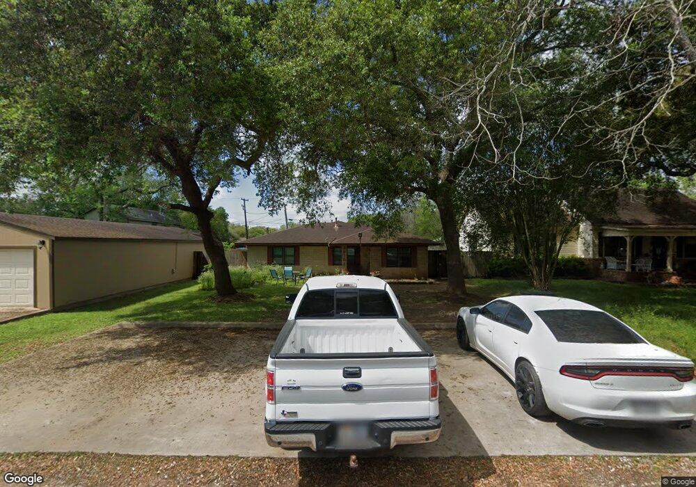 2816 Avenue J, Bay City, TX 77414 - photo 1