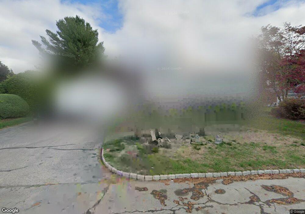 158 Meshanticut Valley Pkwy, Cranston, RI 02920 - photo 1