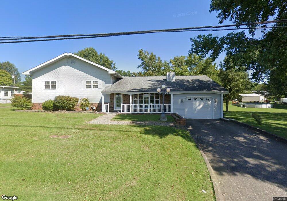 2200 Dorris Heights Rd, Harrisburg, IL 62946 - photo 1