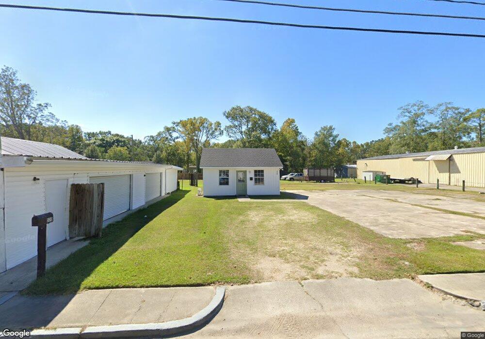320 E Canal St, Picayune, MS 39466 - photo 1