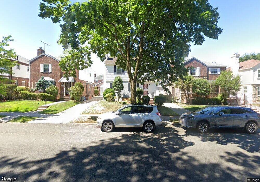 81-46 193rd St, Jamaica, NY 11423 - photo 1