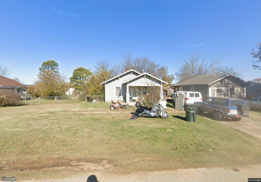 908 W Ragan St, Henryetta, OK 74437 - photo 1