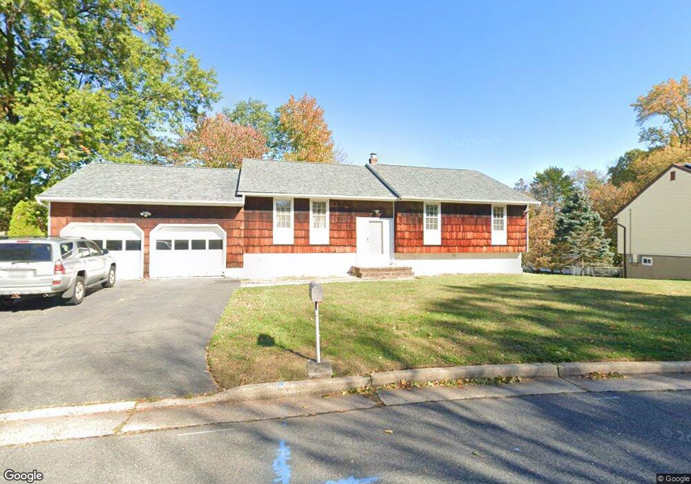 4 Winnie Ct, Edison, NJ 08820 - photo 1