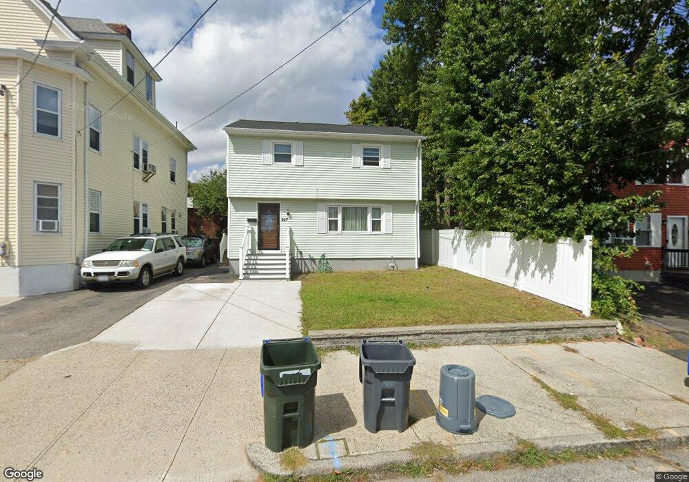 227 Pavilion Ave, Providence, RI 02905 - photo 1
