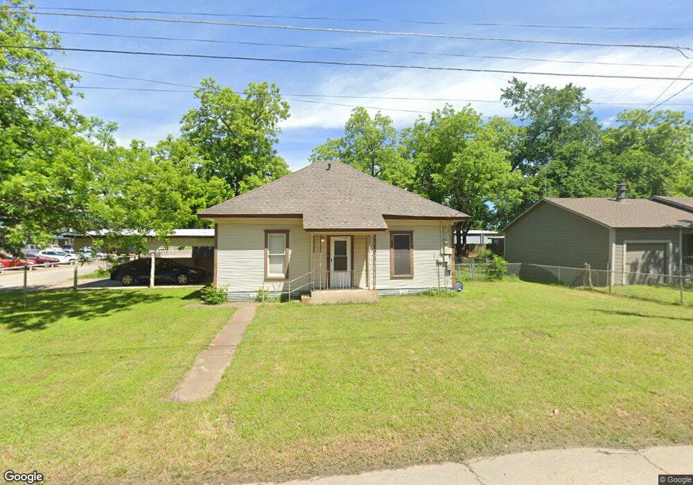 1101 E Chambers St, Cleburne, TX 76031 - photo 1