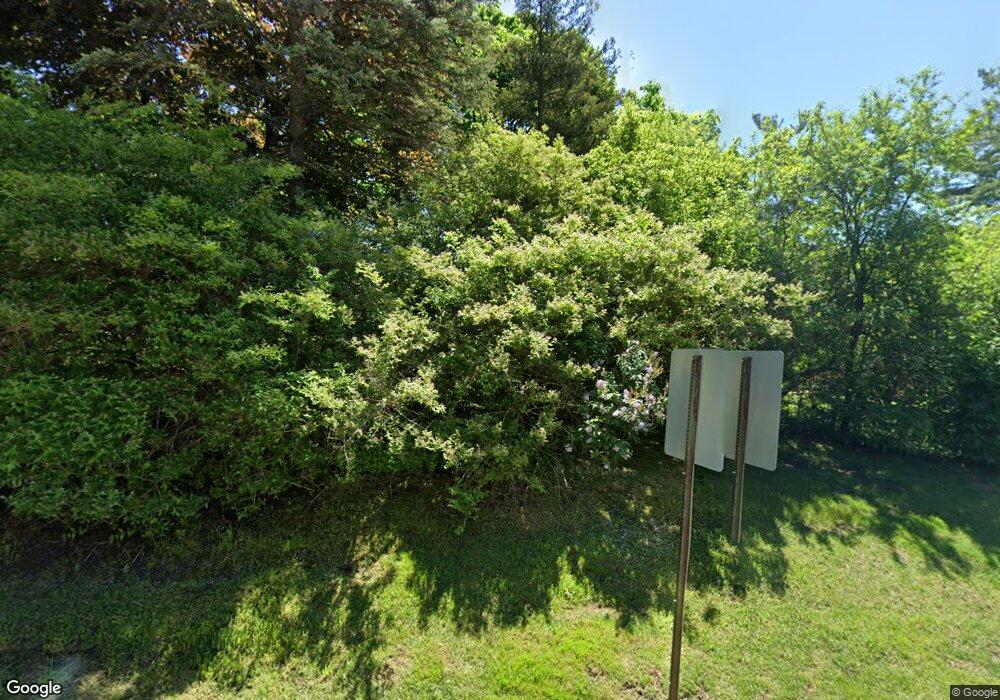 1220 Vaughan Rd, Bloomfield Hills, MI 48304 - photo 1