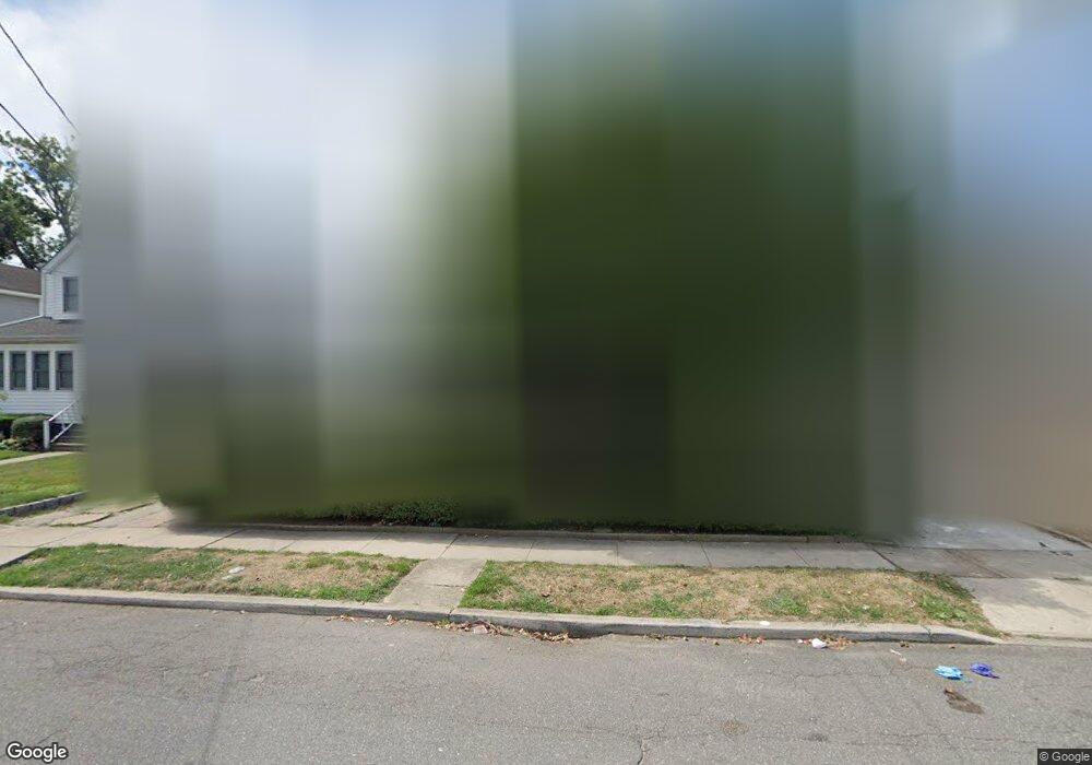 311 Linwood Ave, Cedarhurst, NY 11516 - photo 1