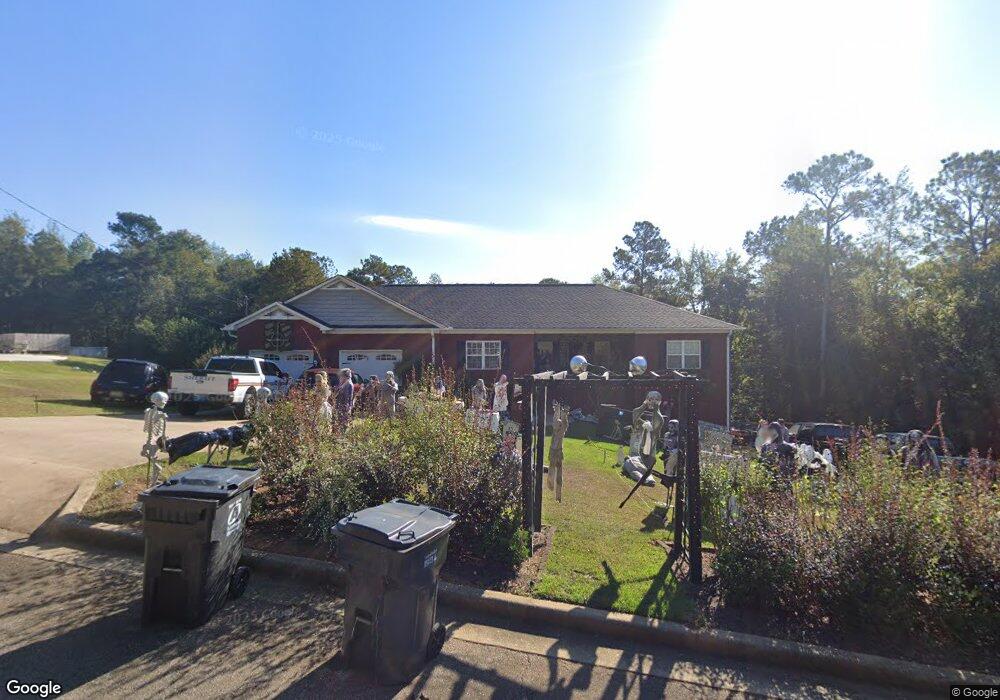 239 Zoe Ct, Weaver, AL 36277 - photo 1