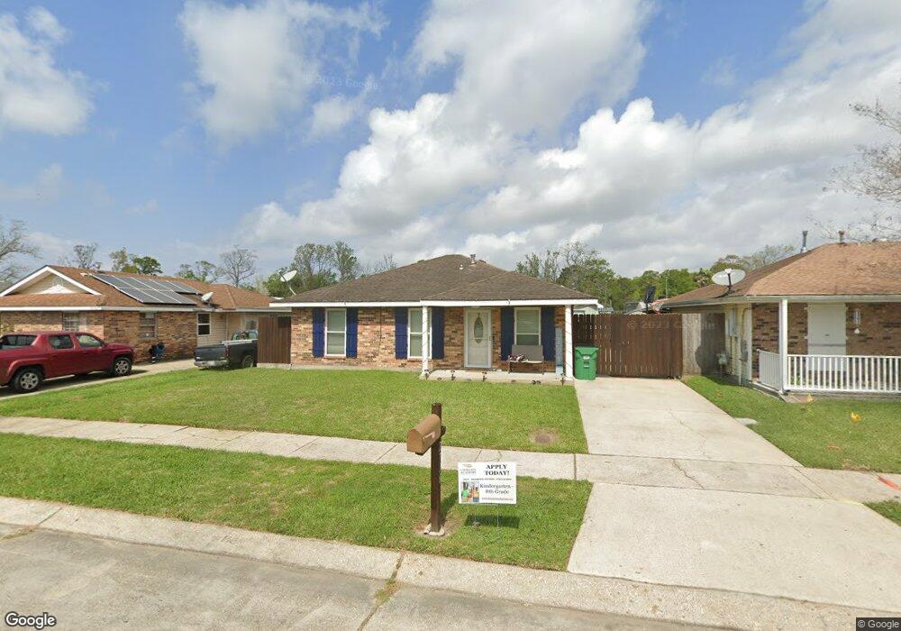 2728 Bayou Teche Dr, Marrero, LA 70072 - photo 1