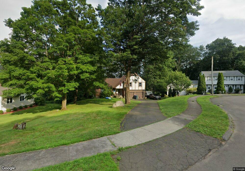 262 Magee Dr, Hamden, CT 06514 - photo 1