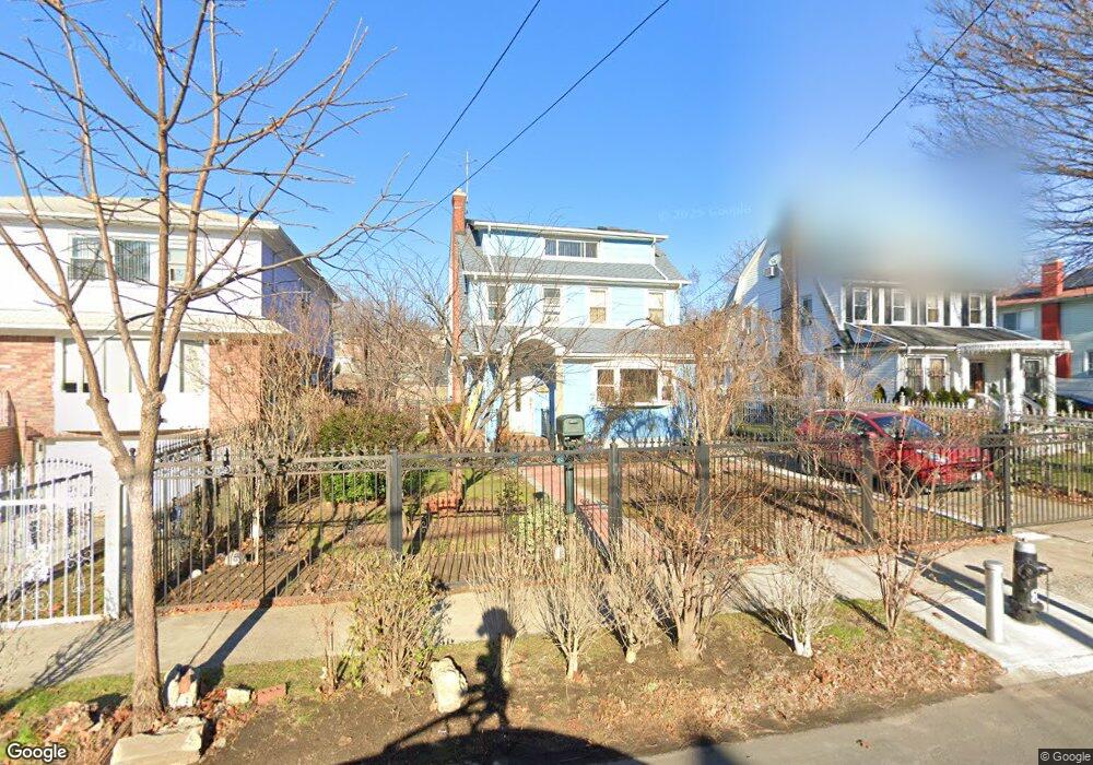 19611 89th Ave, Hollis, NY 11423 - photo 1