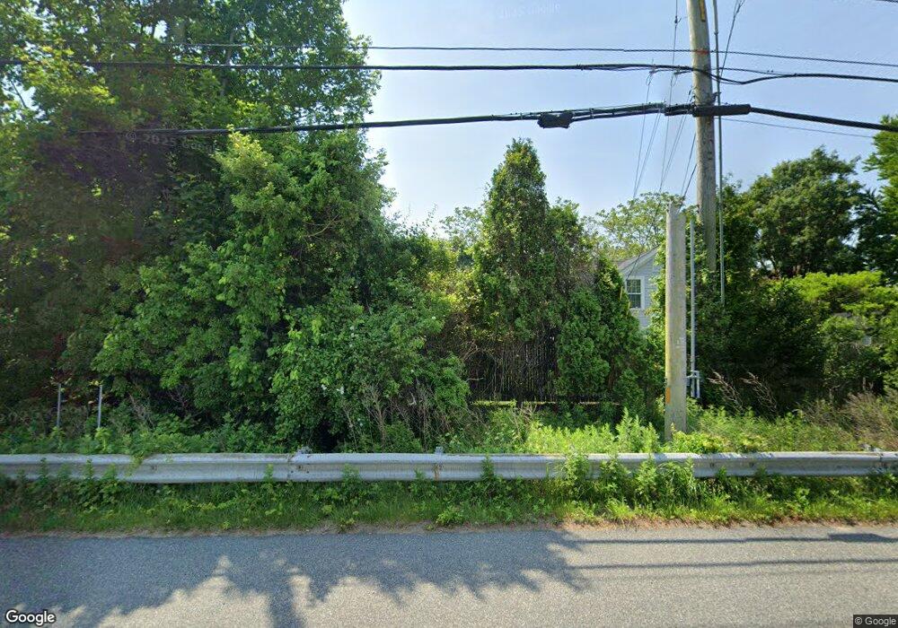 2238 Commodore Perry Memori Hwy, South Kingstown, RI 02879 - photo 1