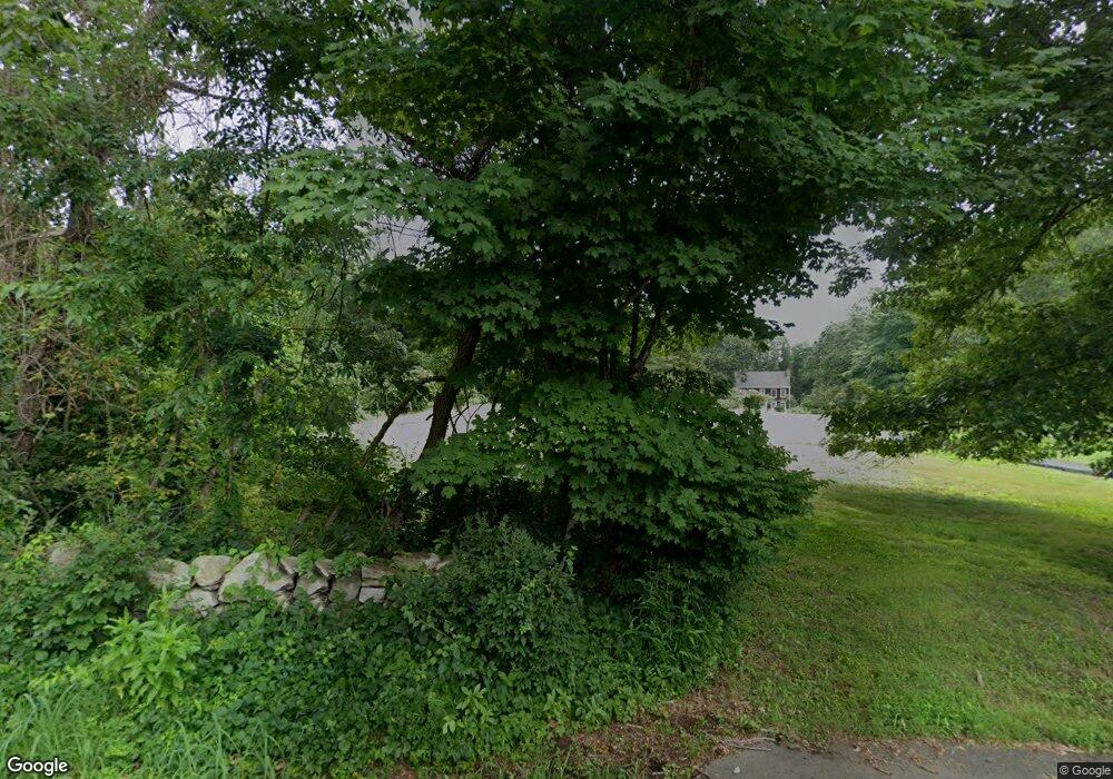 211 Wightman Ave, Norwich, CT 06360 - photo 1