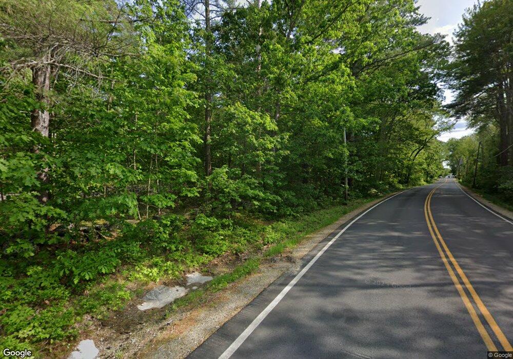 28 Cecil Ave, Hampstead, NH 03841 - photo 1