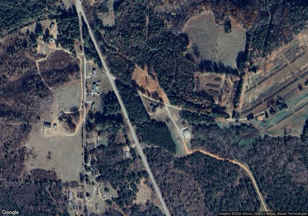 302 Avinger Rd, Enoree, SC 29335 - photo 1