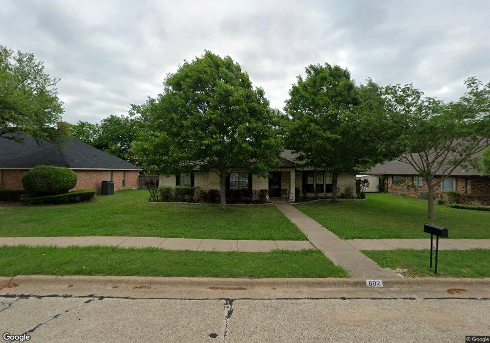 602 Williamsburg Dr, Ennis, TX 75119 - photo 1