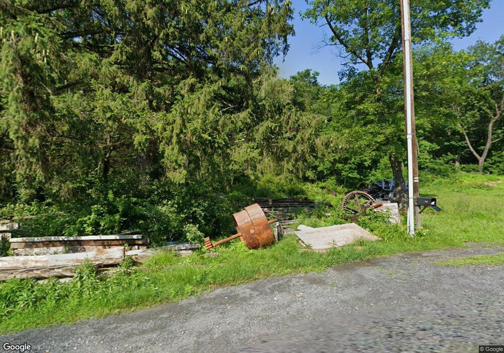 671 Heyer Mill Rd, Nazareth, PA 18064 - photo 1