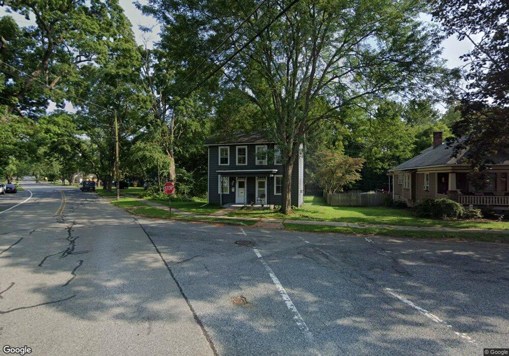 632 3rd St, Belvidere, NJ 07823 - photo 1