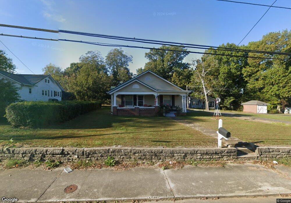 712 Belmont Ave, Shelbyville, TN 37160 - photo 1