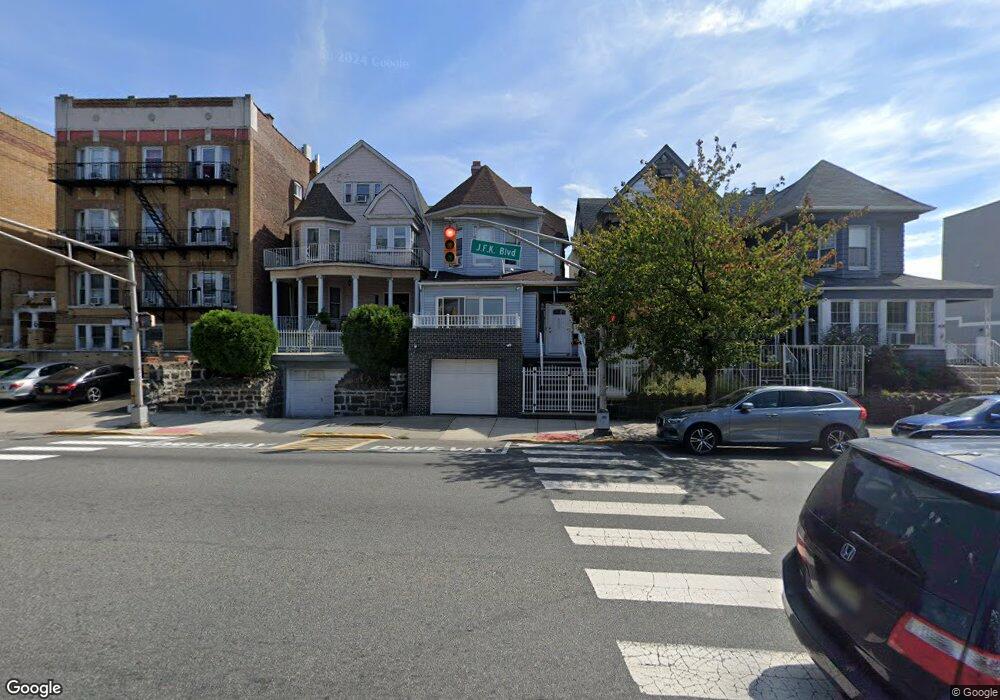 4532 Kennedy Blvd, Union City, NJ 07087 - photo 1