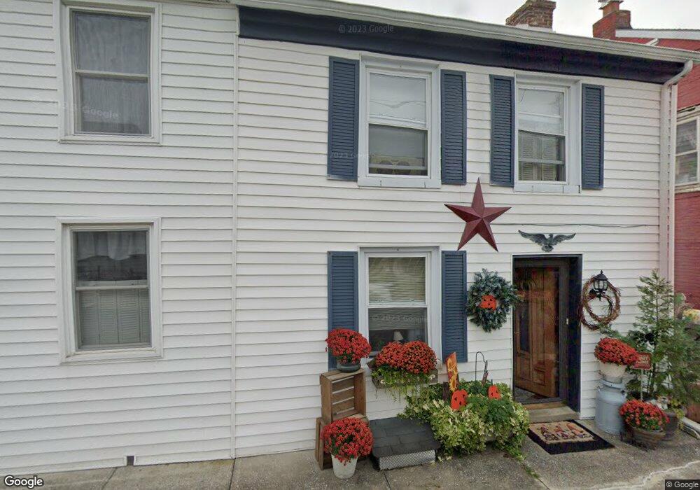 218 E Locust St, Mechanicsburg, PA 17055 - photo 1