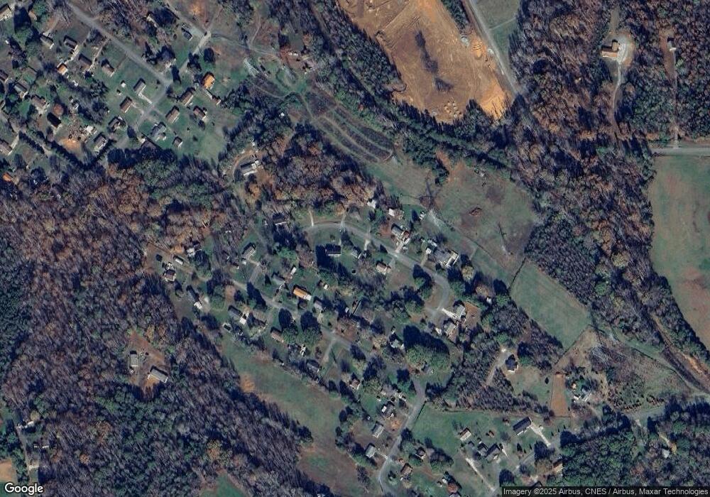 586 Pontiac Dr, Shelby, NC 28152 - photo 1