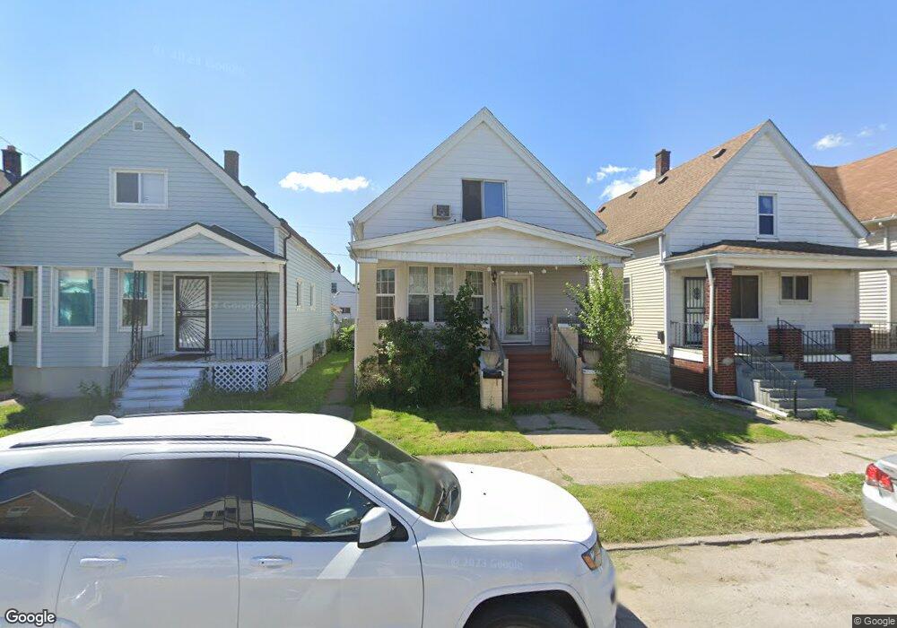 2222 Edwin St, HamtraMcK, MI 48212 - photo 1