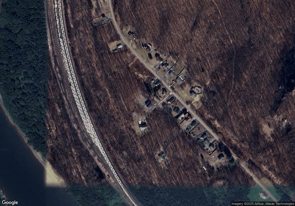 11 Coco Ln, Duryea, PA 18642 - photo 1