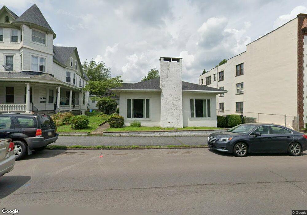 425 W Diamond Ave, Hazleton, PA 18201 - photo 1