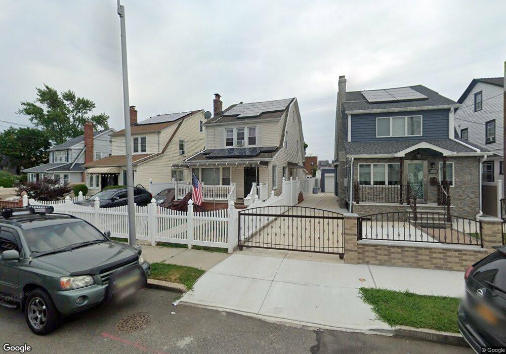 9116 197th St, Hollis, NY 11423 - photo 1