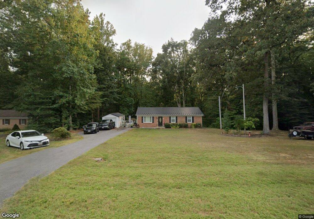 37409 E Lakeland Dr, Mechanicsville, MD 20659 - photo 1