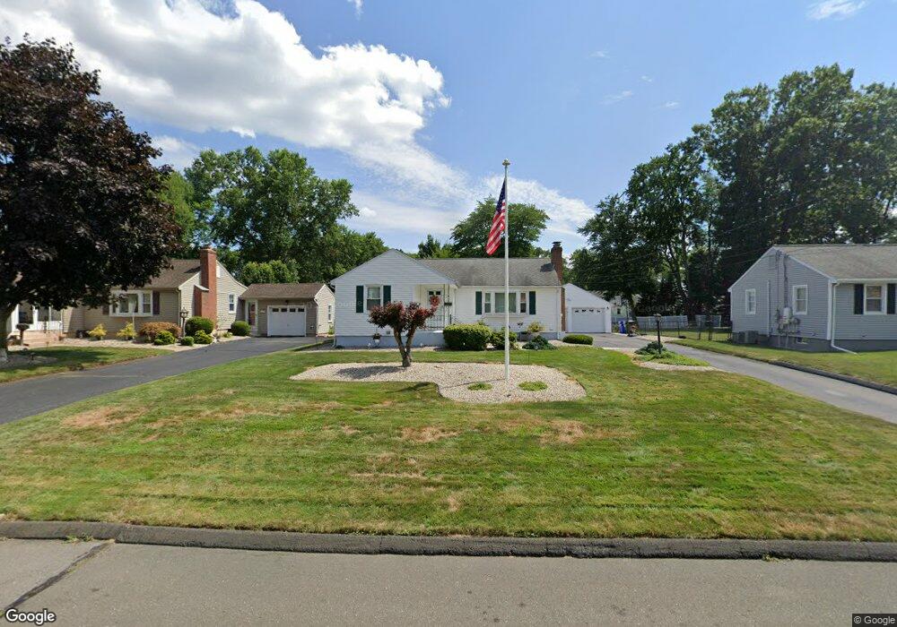 51 Woodmere Rd, Newington, CT 06111 - photo 1