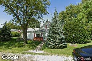 212 W South St, Seymour, IL 61875