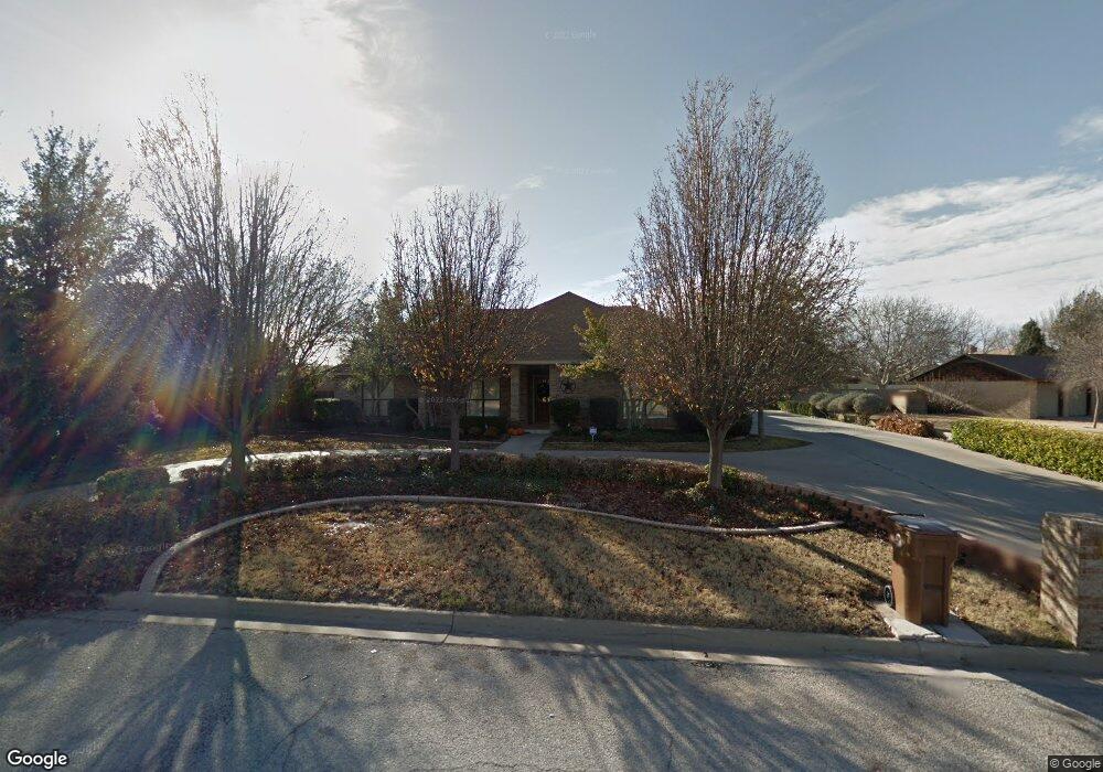 2402 Cindy Ln, Big Spring, TX 79720 - photo 1